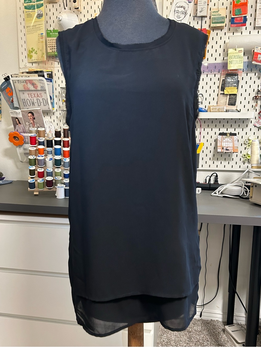 H&M DIVIDED Women’s black tank top tunic Size 6